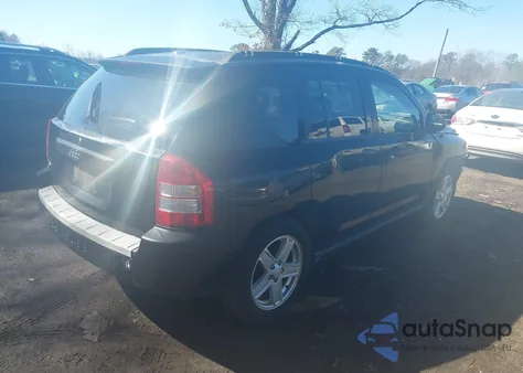 2007 Jeep Compass Sport z USA, uszkodzony, nr VIN 1J8FF47WX7D180657